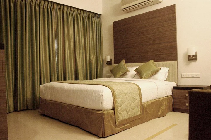 Ахмедабад: Rock Regency Hotel