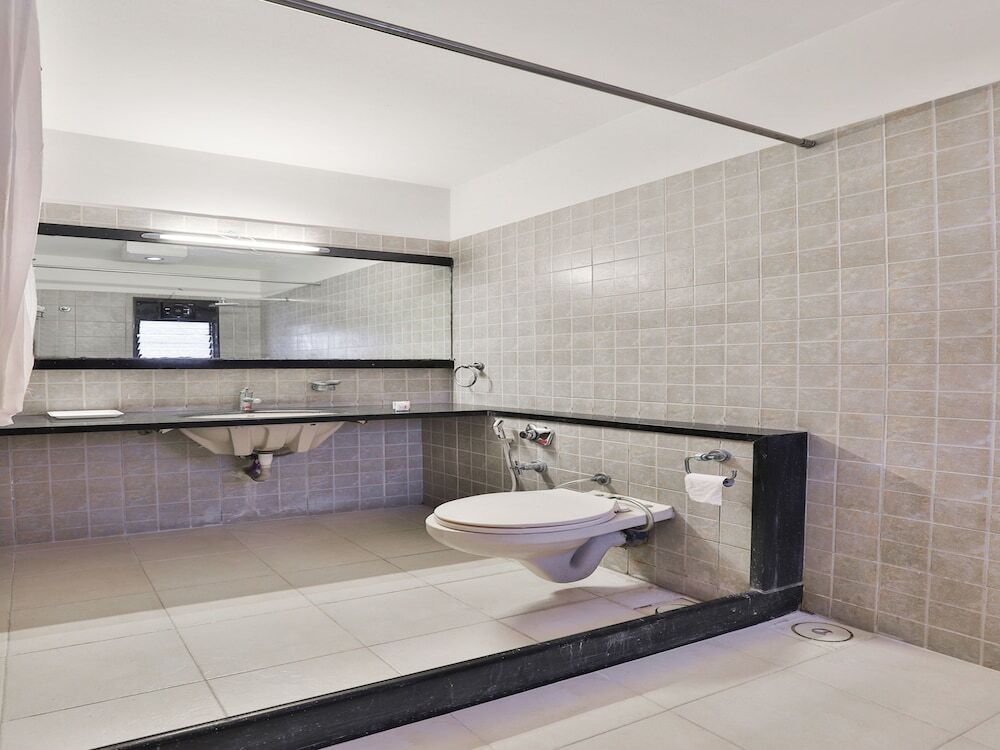 Раджкот: New Hotel Europa Inn