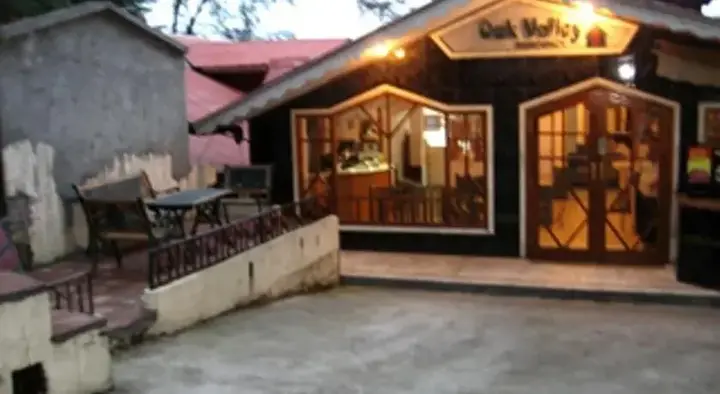 Чамба: Hotel Oak Valley