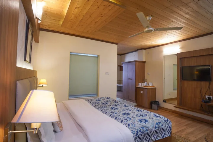 Чамба: Vilãsa Lall Ji Resort