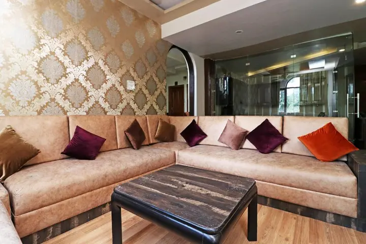 Чамба: Vilãsa Lall Ji Resort