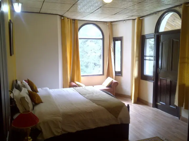 Чамба: Vilãsa Lall Ji Resort
