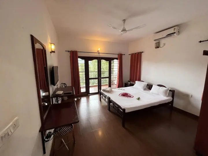 Султан-Батери: Planet Green Plantation Resorts, Wayanad, Kerala