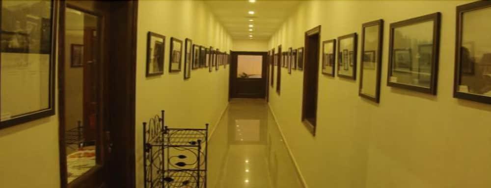 Чамба: Hotel Mount View