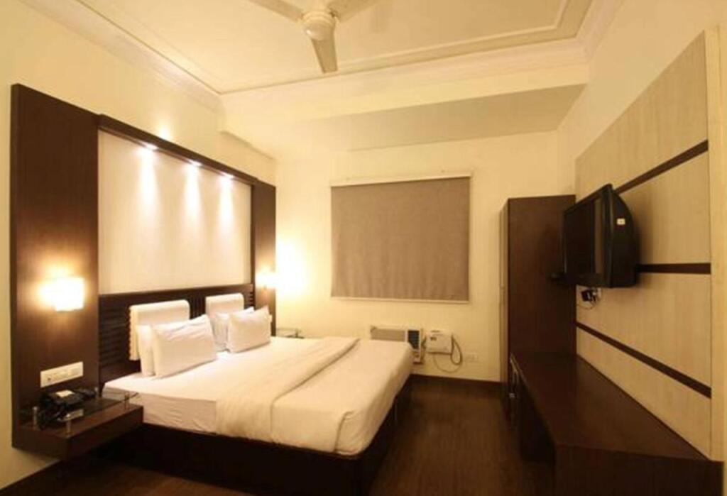 Дехрадун: Hotel Shiva Residency