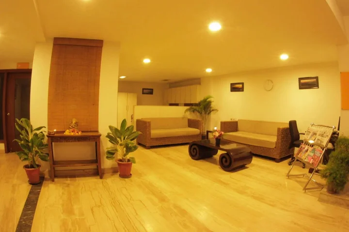 Бангалор: Maple Suites Serviced Apartments