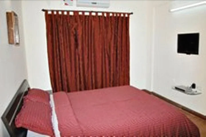 Бангалор: Serenity Inn