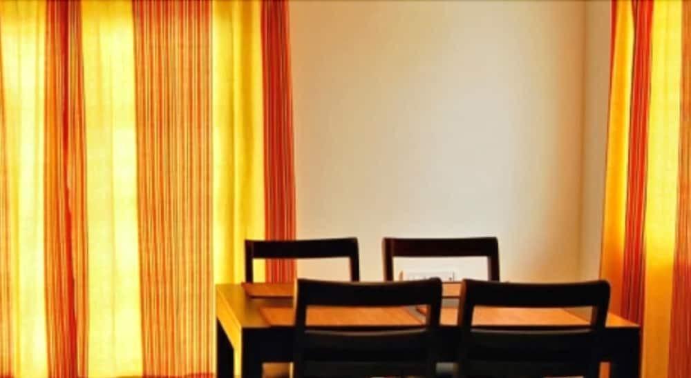 Бангалор: Serenity Inn