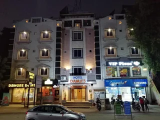 Ахмедабад: Hotel Damjis