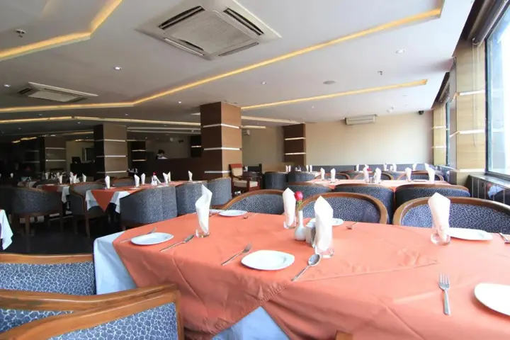 Колката: Hotel O2 Oxygen