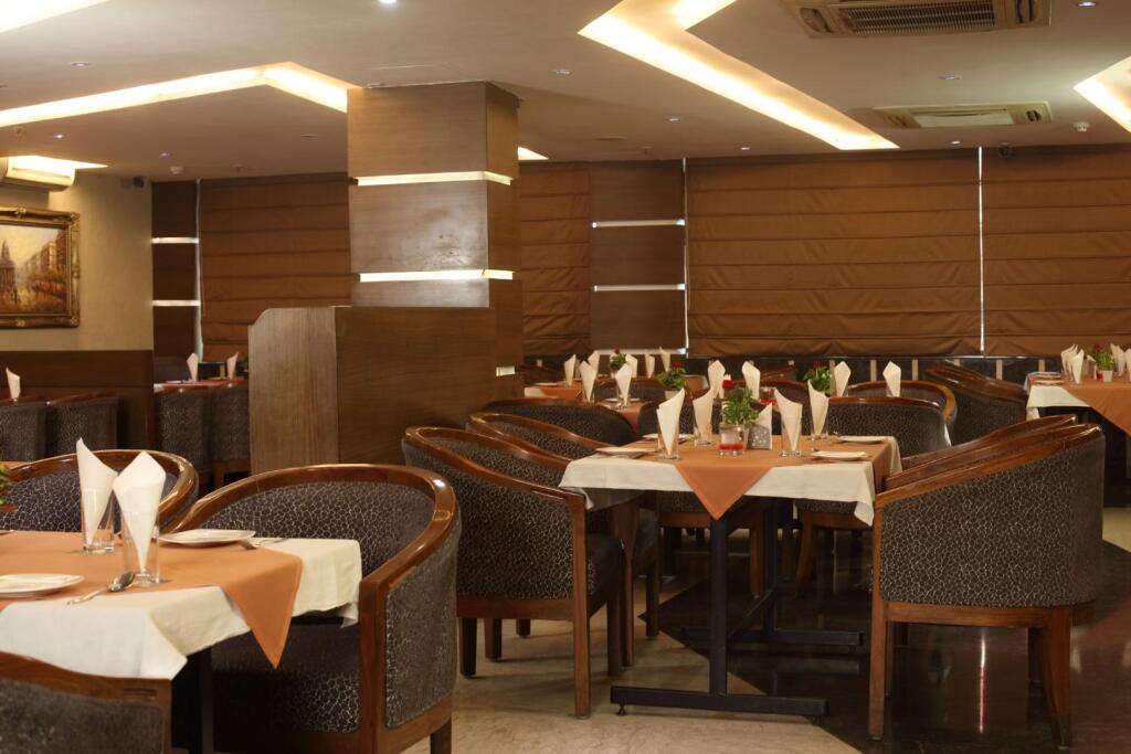 Колката: Hotel O2 Oxygen