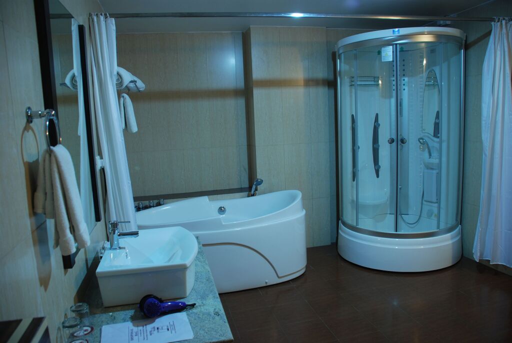 Дехрадун: Hotel Softel Plaza