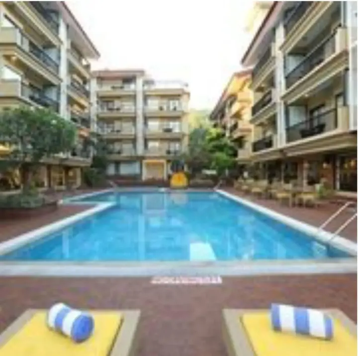 Нерул: Deltin Suites