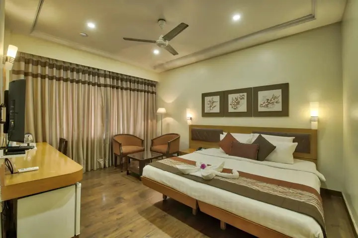 Гувахати: Vishwaratna Hotel
