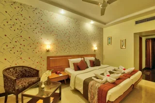 Гувахати: Vishwaratna Hotel
