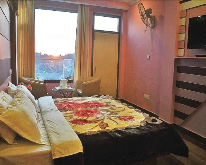 Дармсала: Hotel Shivalik Dharamshala