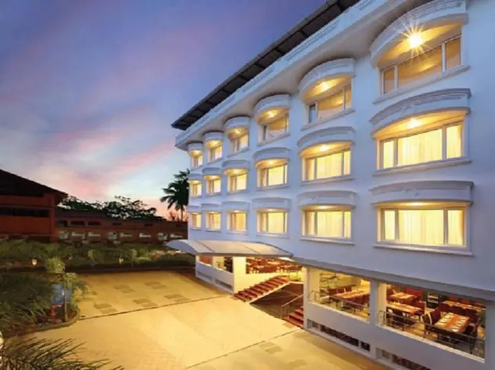 Коччи: Cochin Palace