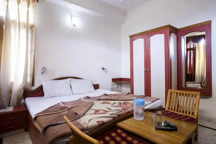 Шимла: Swastik Inn
