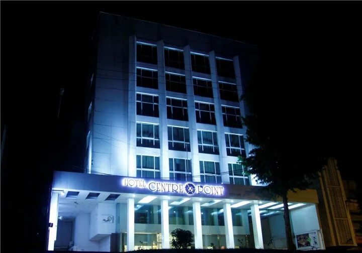 Нагпур: Hotel Centre Point