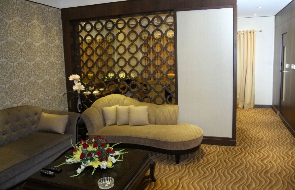 Нагпур: Hotel Centre Point