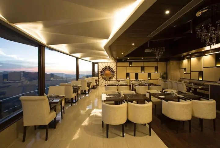 Шимла: The Cedar Grand - Hotel & Spa