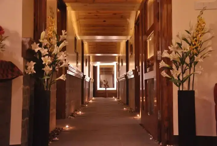 Шимла: The Cedar Grand - Hotel & Spa