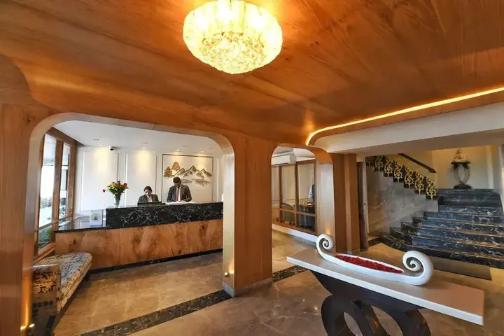 Шимла: The Cedar Grand - Hotel & Spa