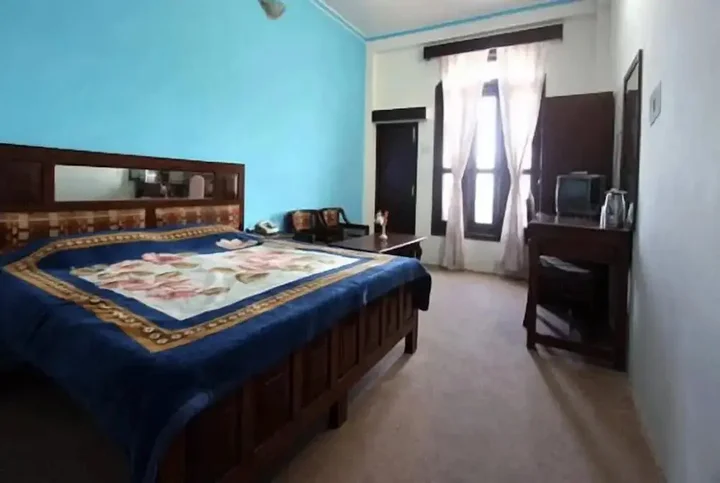 Чамба: Shining Star Resort