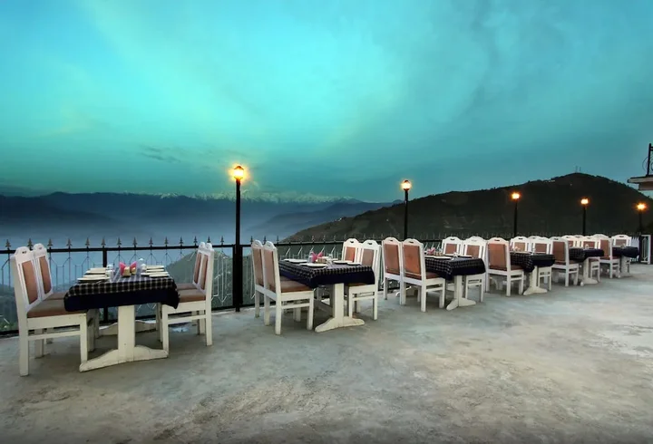 Чамба: Shining Star Resort