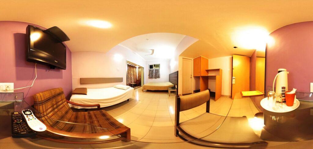 Пуна: Hotel Raviraj