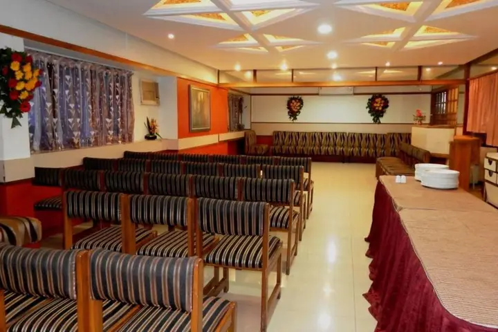 Пуна: Hotel Raviraj
