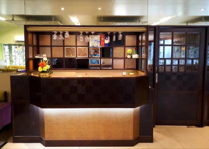 Пуна: Hotel Raviraj
