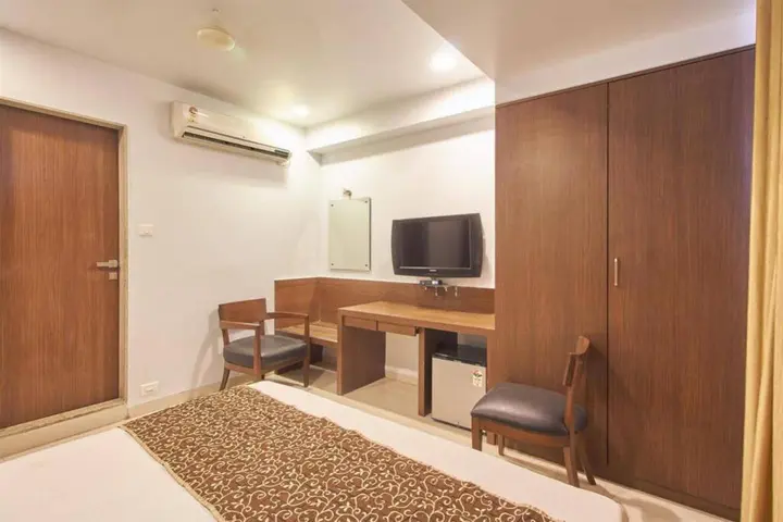 Нагпур: Hotel Adi Nagpur