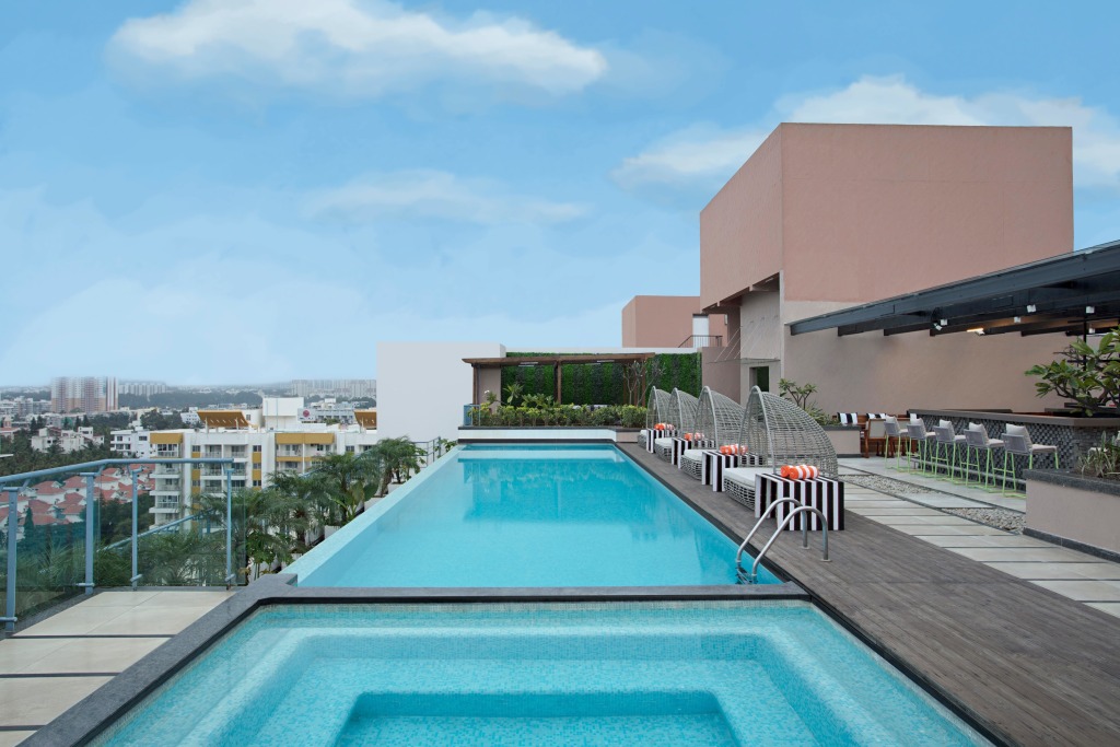 Бангалор: DoubleTree Suites by Hilton Bengaluru Outer Ring Road
