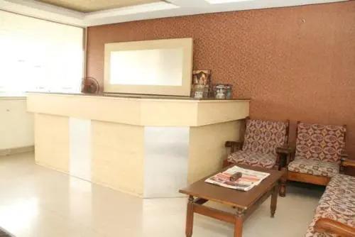 Тируваннамалай: Aakaash Hotel