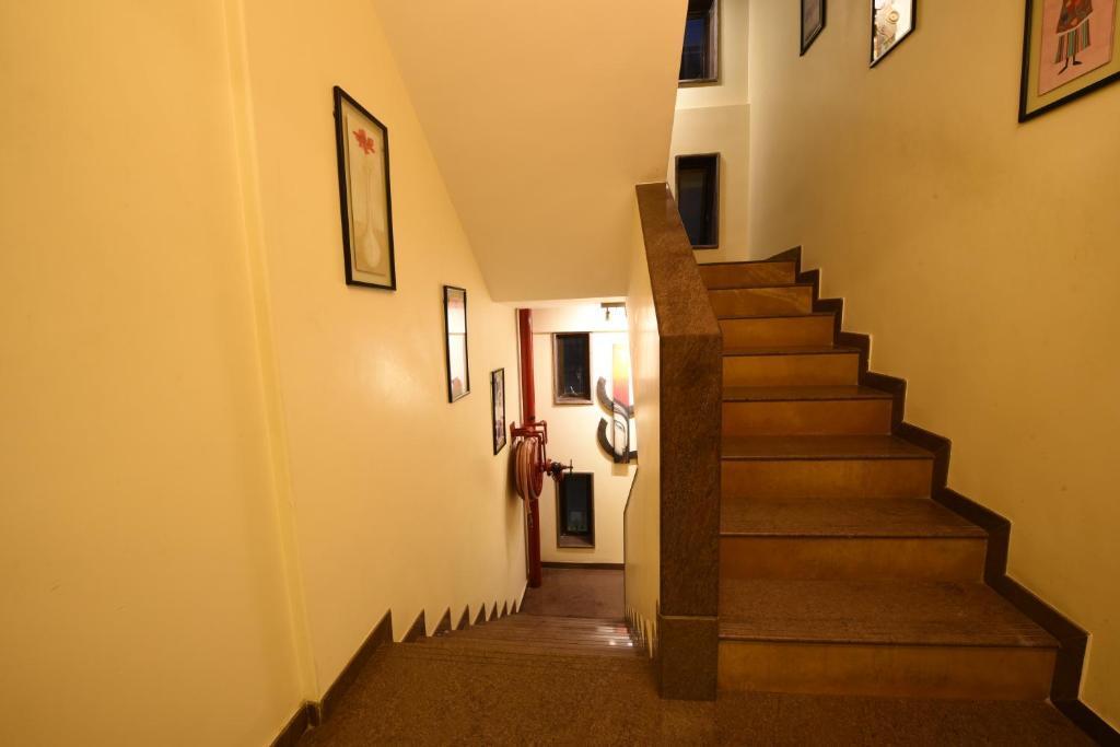 Мумбаи: Boutique Hotel Bawa Suites