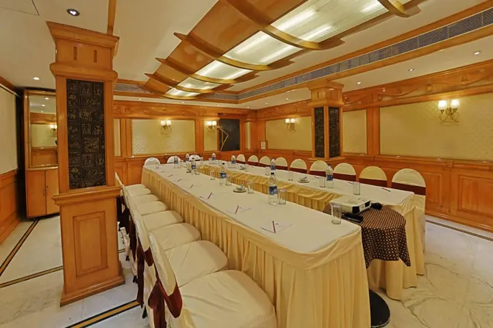 Ченнаи: Hotel Raj Palace