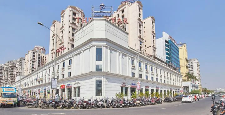 Нави-Мумбай: Hotel Three Star Pvt Ltd