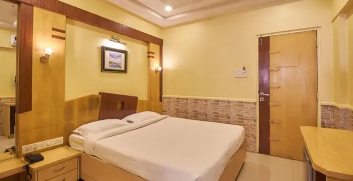Нави-Мумбай: Hotel Three Star Pvt Ltd