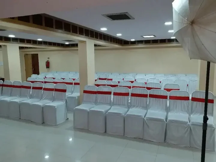 Нави-Мумбай: Hotel Three Star Pvt Ltd
