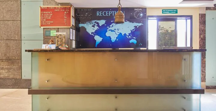 Нави-Мумбай: Hotel Three Star Pvt Ltd