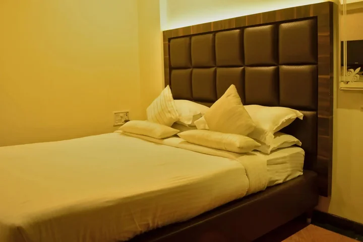 Нави-Мумбай: Hotel Heritage Dakshin