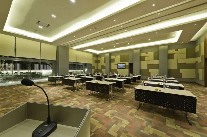 Нашик: ibis Nashik Hotel