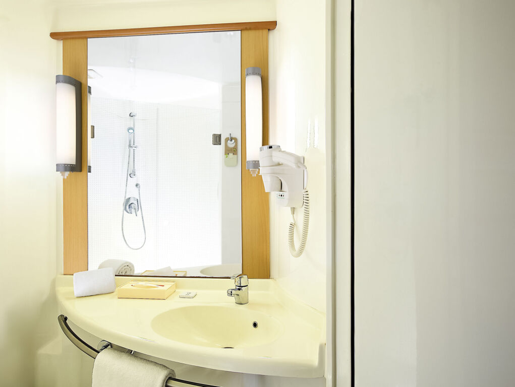 Нашик: ibis Nashik Hotel