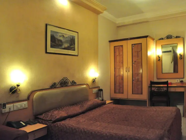 Нави-Мумбай: Abbott Hotel