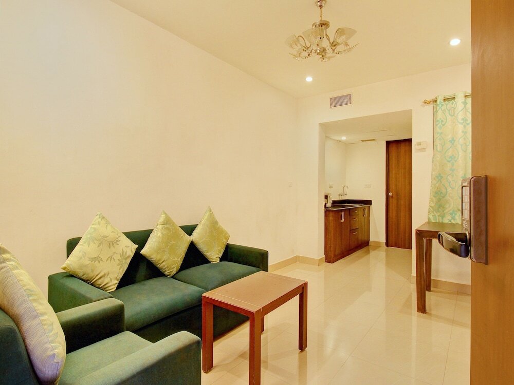 Ченнаи: Treebo Grand Marena, Chennai