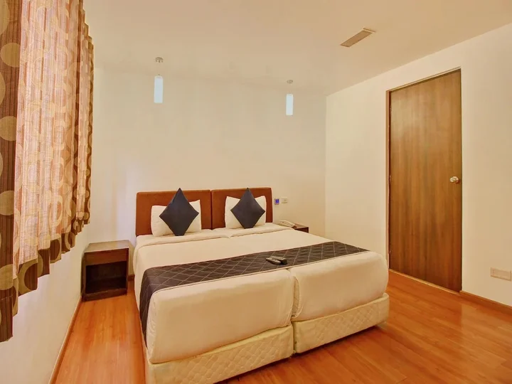 Ченнаи: Treebo Grand Marena, Chennai