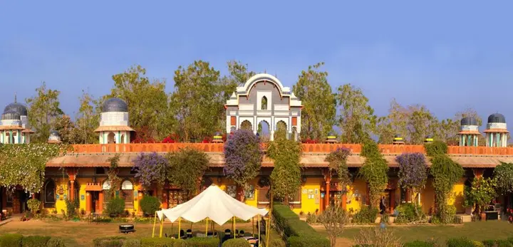 Крепость Jhansi: Hotel Bundelkhand Riverside