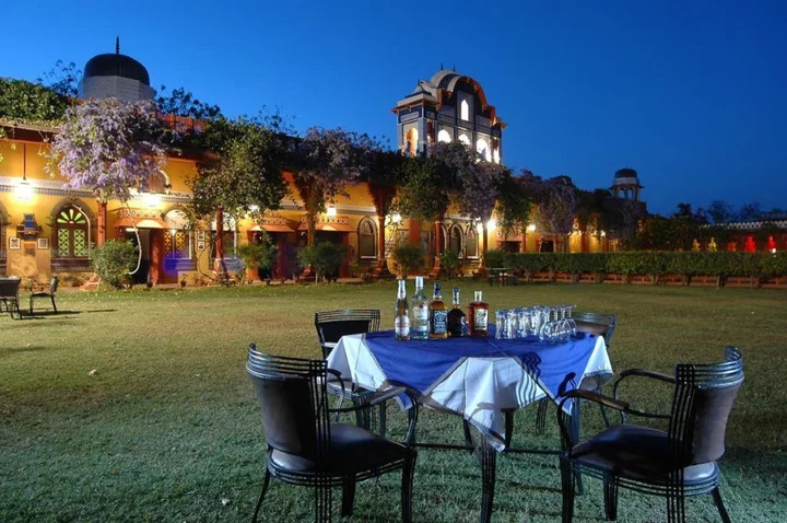 Крепость Jhansi: Hotel Bundelkhand Riverside