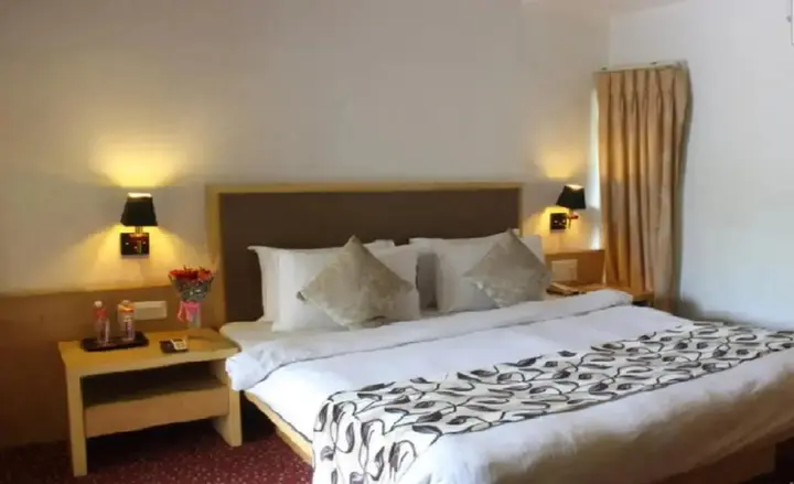 Бхавнагар: Top3 Lords Resort Bhavnagar